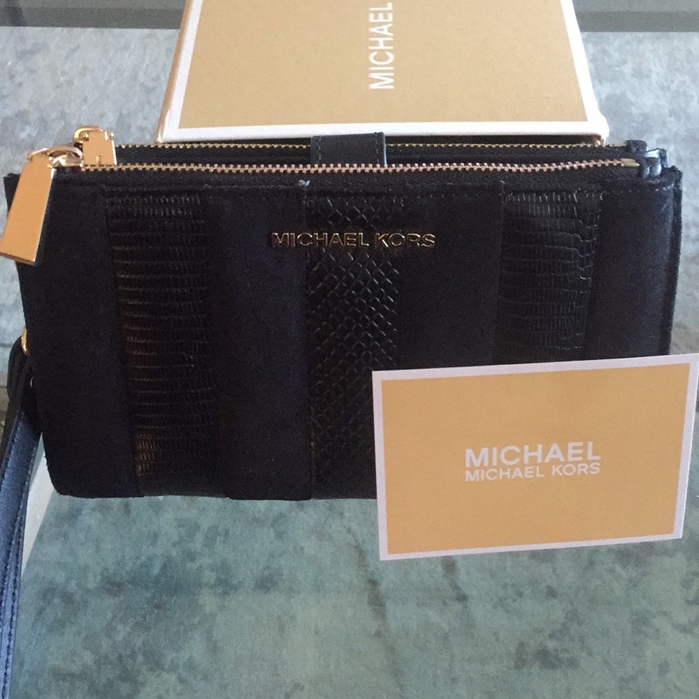 Michael Kors Wristlet wallet Combo- brand new